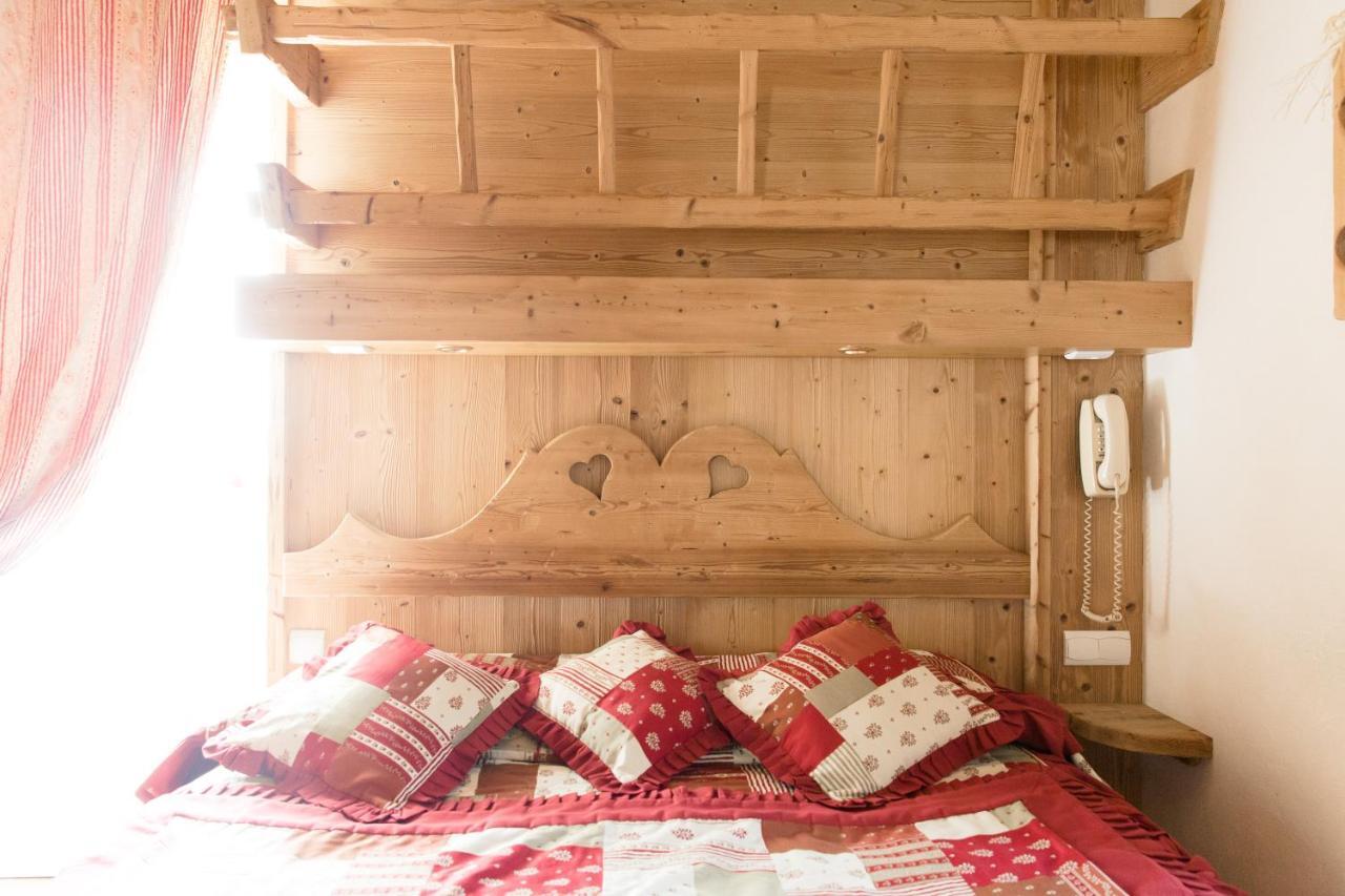Hôtel Le Sporting Morzine Quarto foto